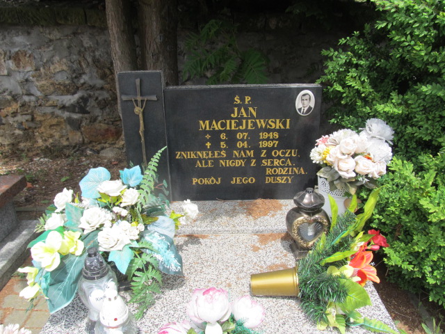 Jan Maciejewski 1948 Lubomierz - Grobonet - Wyszukiwarka osób pochowanych